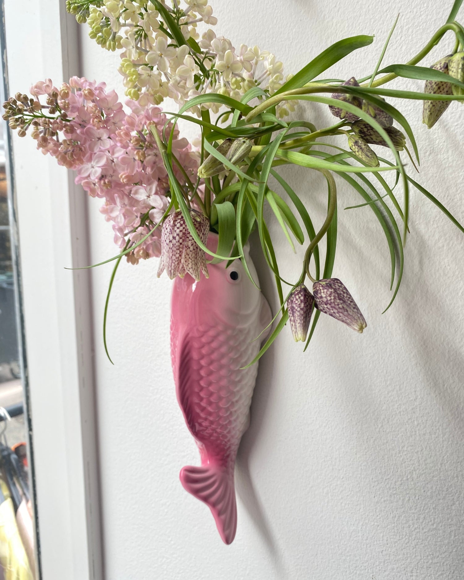 Koi Fish Wall Vase - Sakura Pink - OHAYŌ