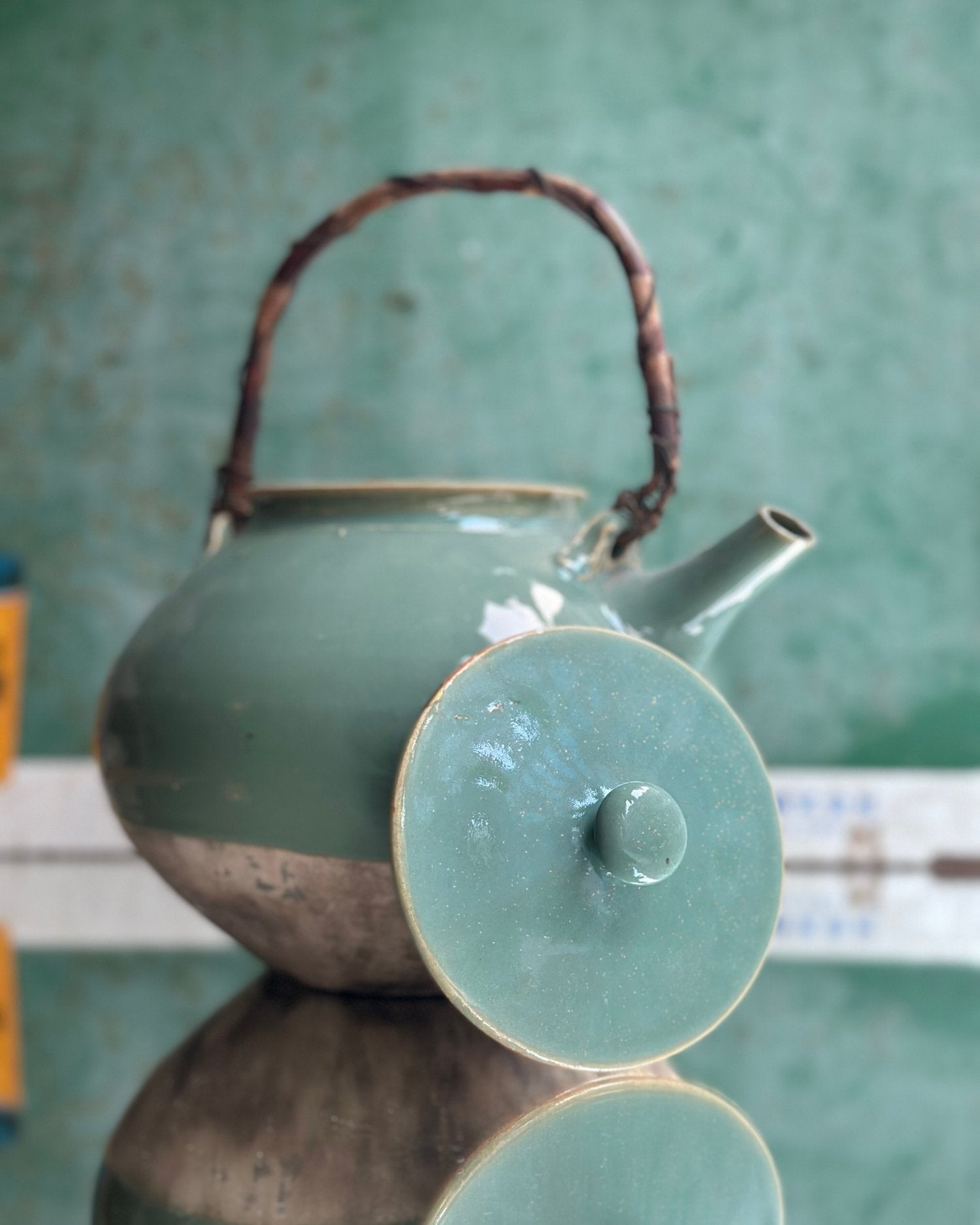 Vintage Ceramic Teapot in Teal Glaze - OHAYŌ