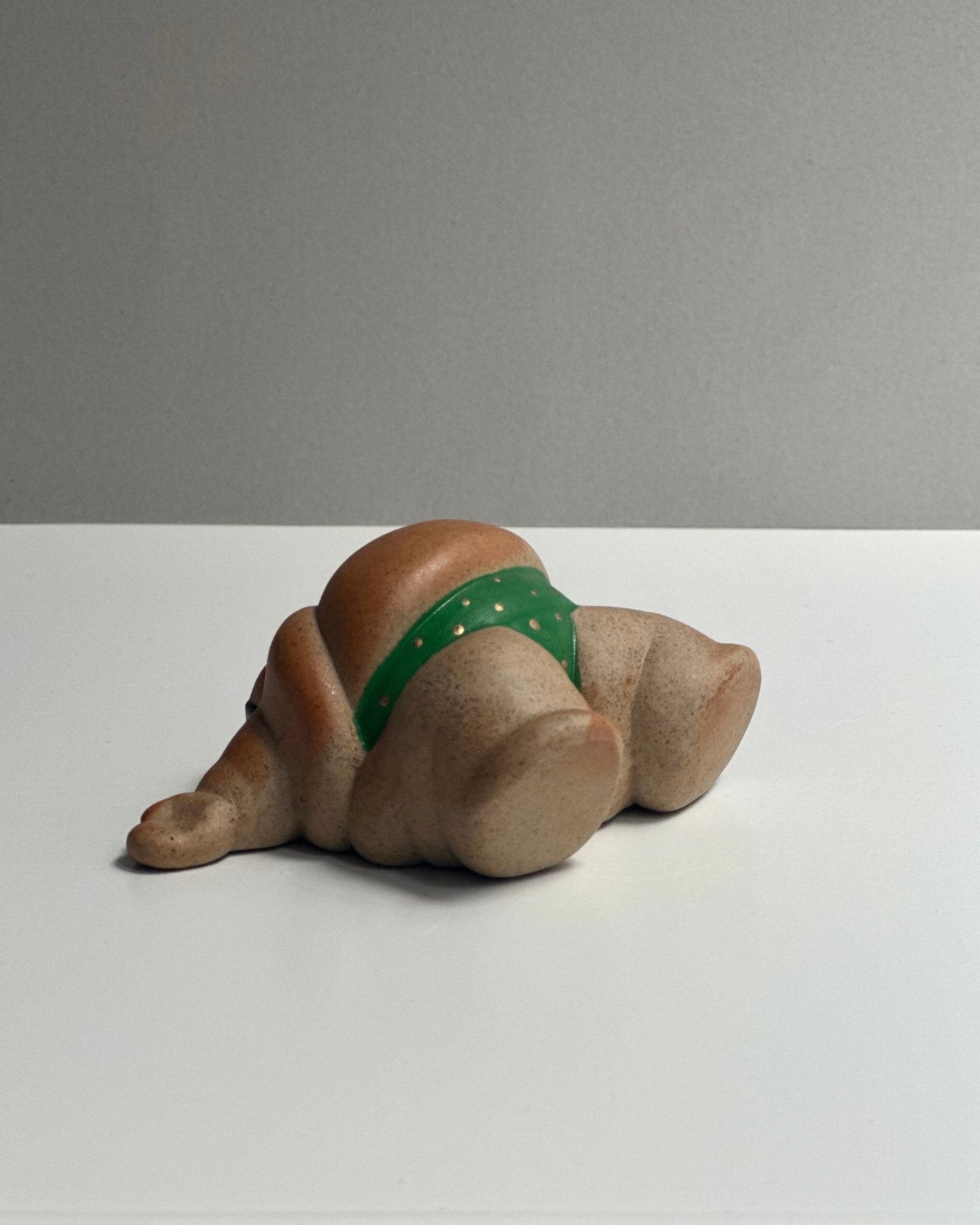 Ceramic Sumo Fighter Figurines - On back - OHAYŌ