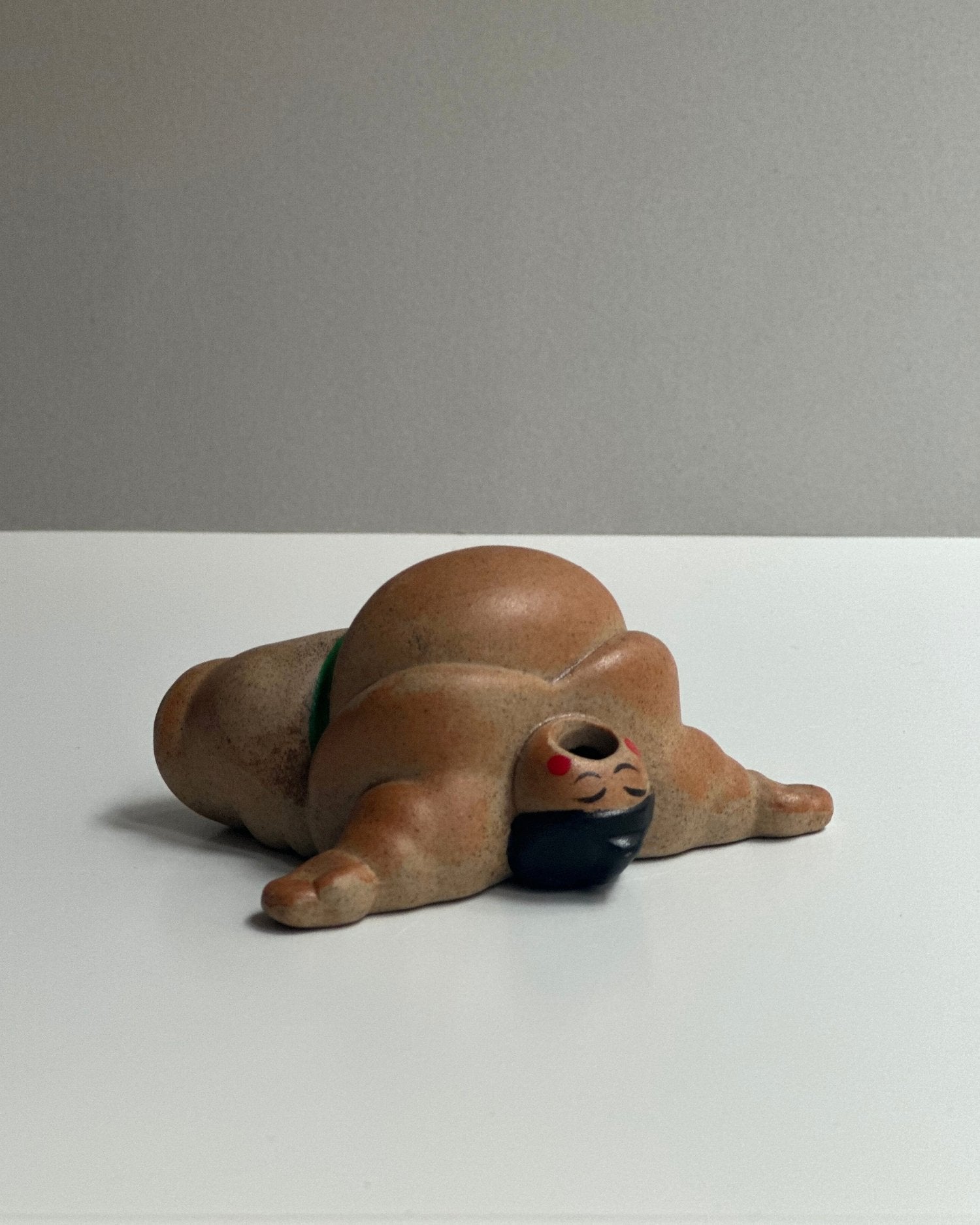 Ceramic Sumo Fighter Figurines - On back - OHAYŌ