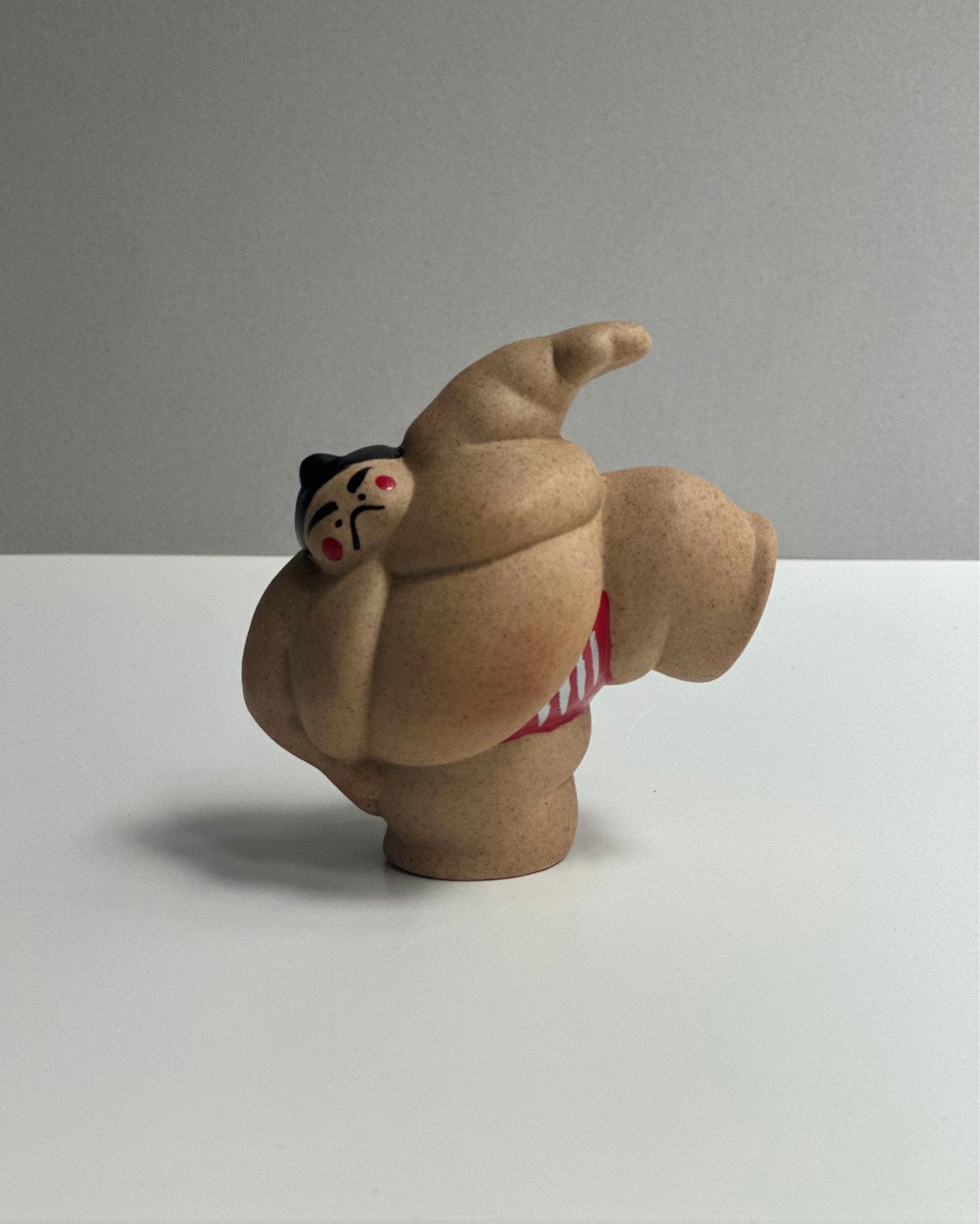 Ceramic Sumo Fighter Figurines - On one leg - OHAYŌ