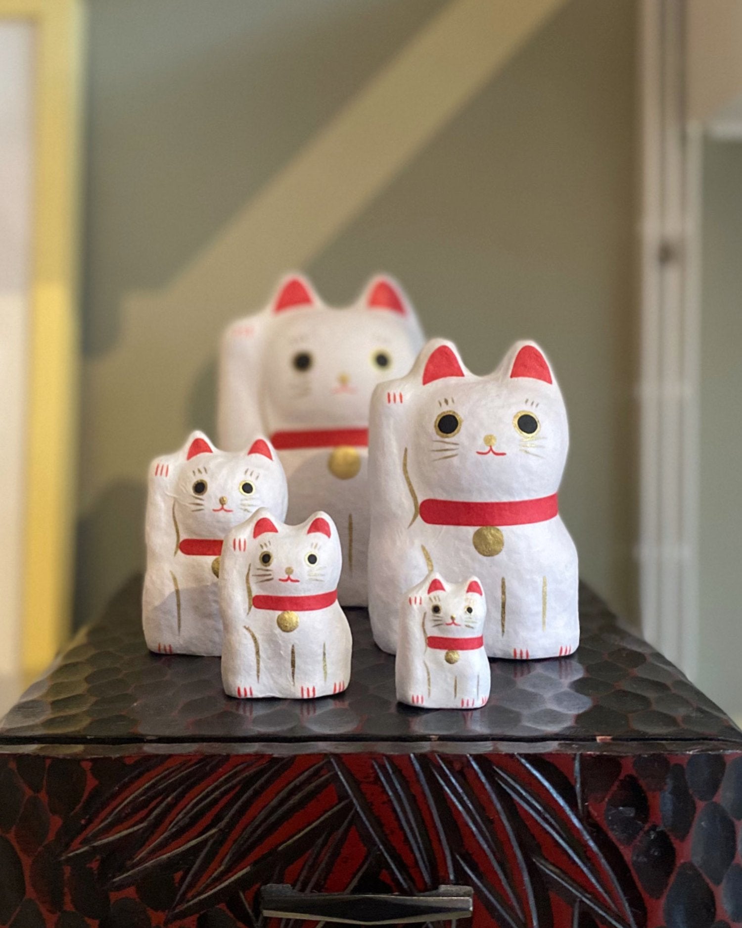 White Maneki-Neko Babushka - Set of 5 - OHAYŌ