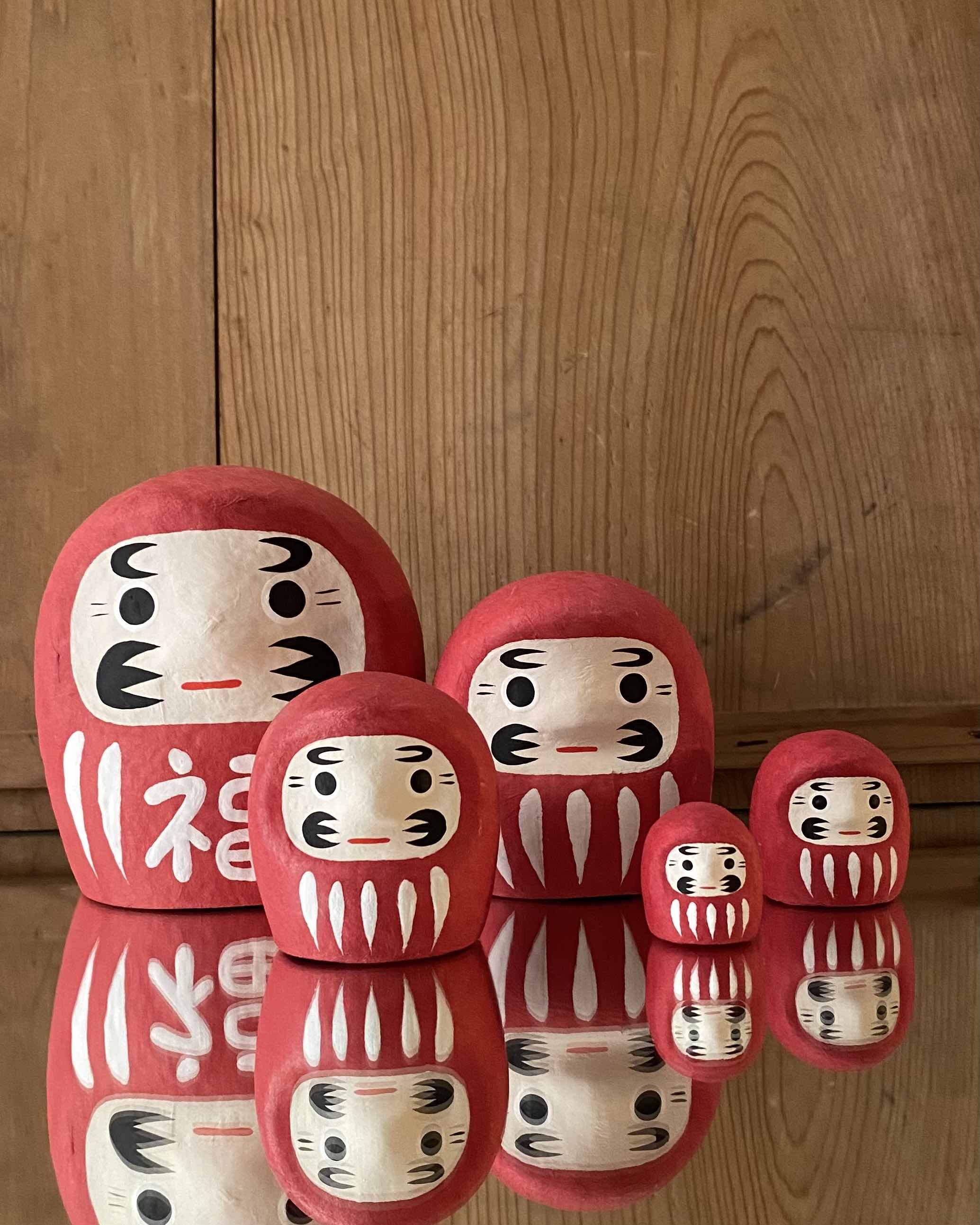 Red Daruma Babushka Figurines - Set of 5 - OHAYŌ